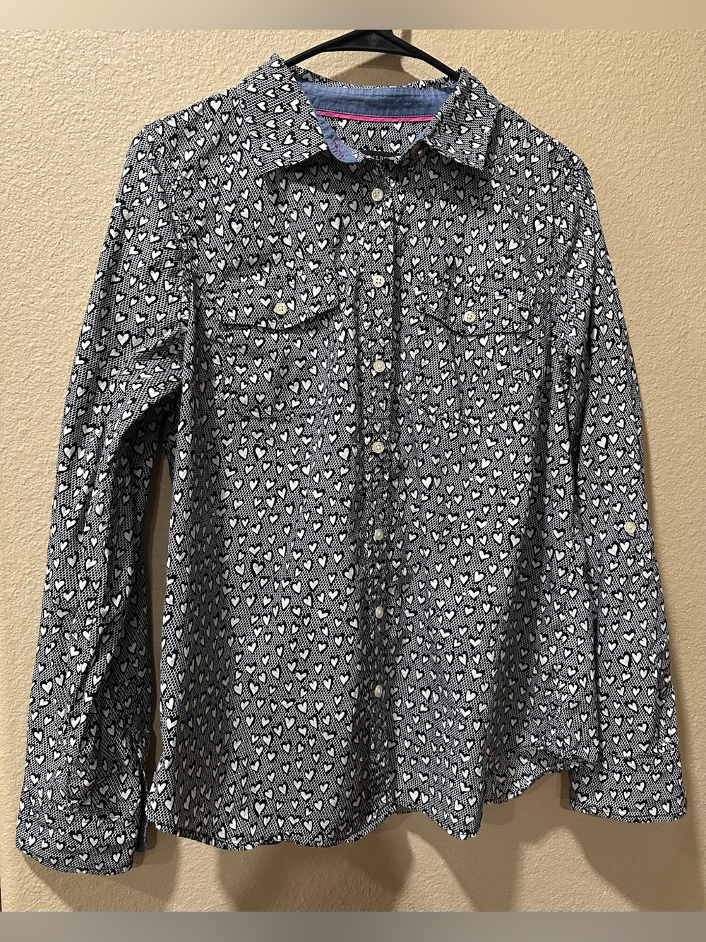 Talbots Women’s Size 12 Black & White Heart Print Button Front Shirt